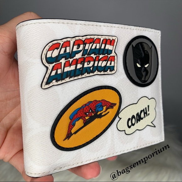 Coach x Marvel 3-in-1  Wallet - Picture 2 of 10